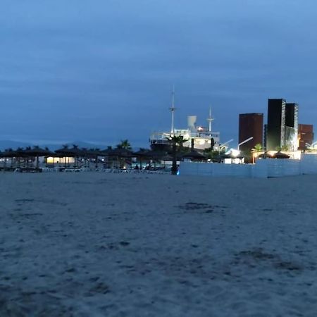 Studio De 23 M2 Avec Jardinet 400M De La Plage Le Barcarès Exteriör bild