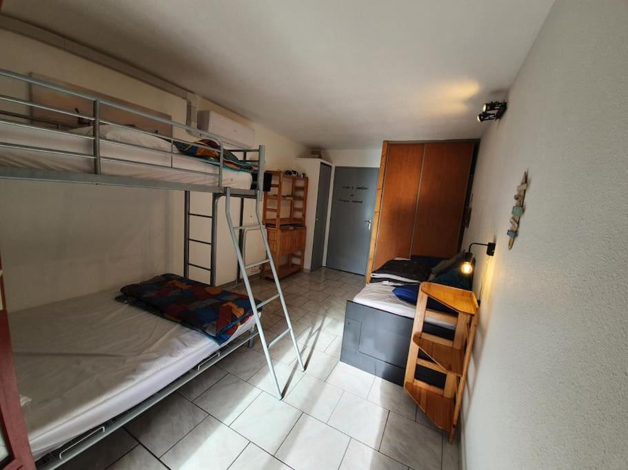 Studio De 23 M2 Avec Jardinet 400M De La Plage Le Barcarès Exteriör bild